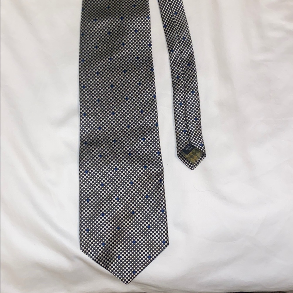 🌟3/$15 100% Silk Black/Gold Patterned Tie